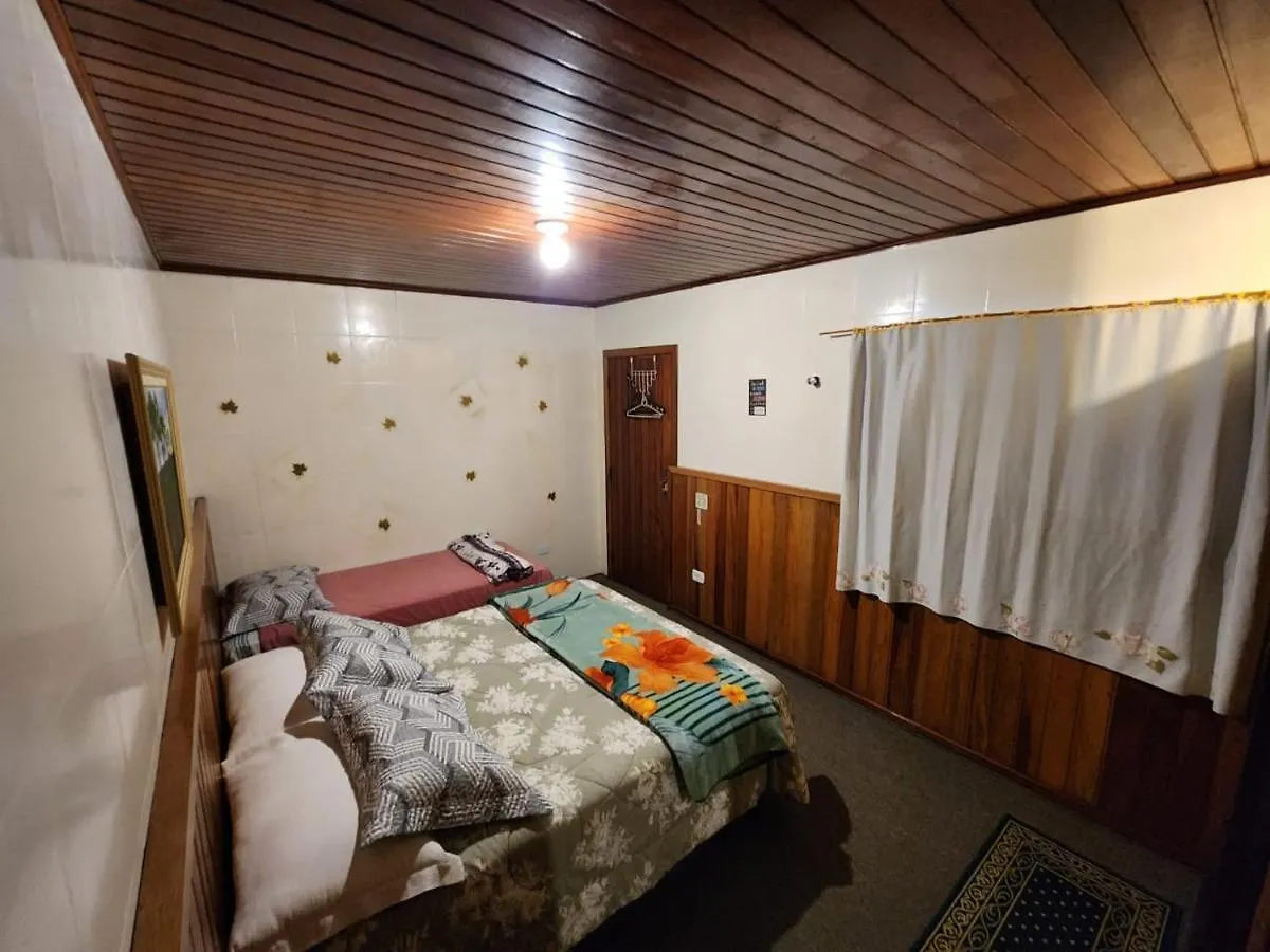 A Casa Girassol Apartman Campos do Jordão Homestay szállás